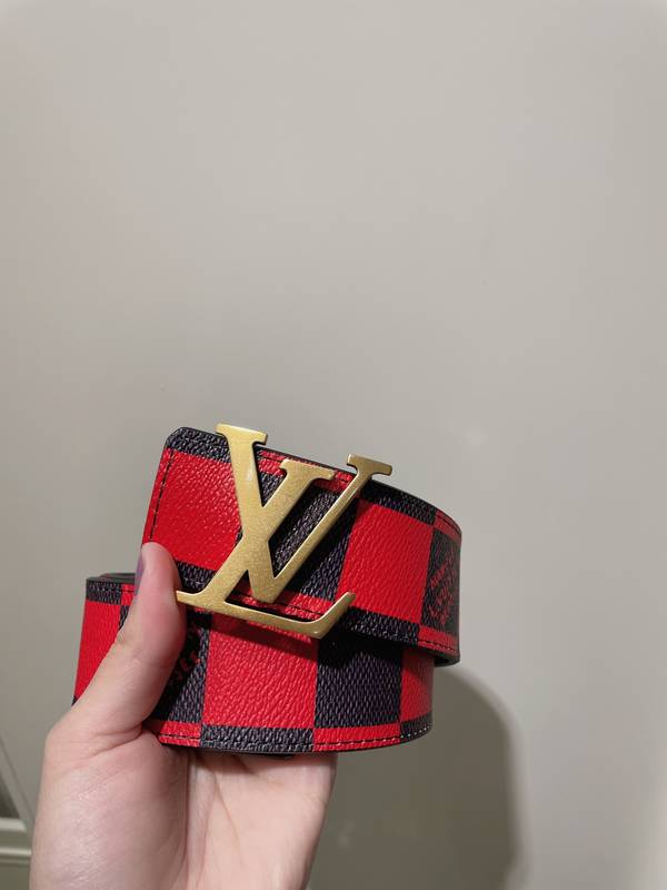 Louis Vuitton 40MM Belt LVB00336